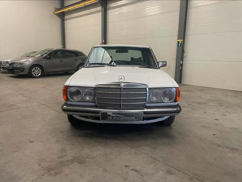 Mercedes 230e *1ste eigenaar!!!*, Auto's, Mercedes-Benz, Bedrijf, Te koop, 200-Serie, Benzine, Euro 1, Berline, 4 deurs, Handgeschakeld