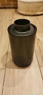 Admission look Carbone, Enlèvement