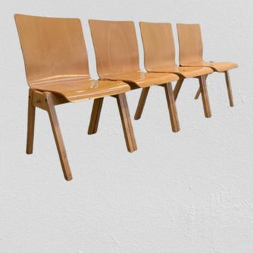 Set van 4 beuken eetkamerstoelen beschikbaar voor biedingen