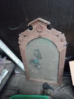 Découverte d'un vieux miroir poussiéreux dans le grenier, Enlèvement ou Envoi