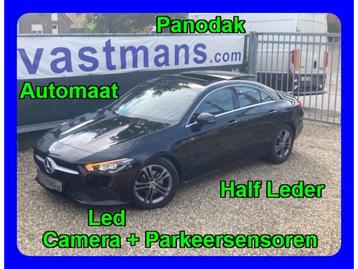 Mercedes-Benz CLA 180 Panodak / Automaat / LED / Half Leder