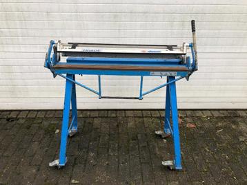 Plooibank Triade beschikbaar voor biedingen