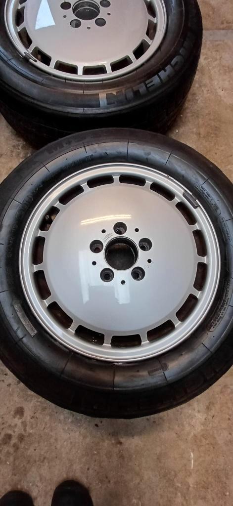 Originele mercedes w140 putdeksel ( gullideckel) velgen, Auto-onderdelen, Banden en Velgen, Velg(en), Winterbanden, 16 inch, 235 mm