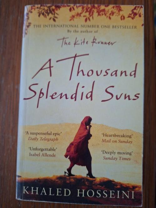 A Thousand Splendid Suns - Khaled Hosseini, Boeken, Literatuur, Zo goed als nieuw, Wereld overig, Ophalen of Verzenden