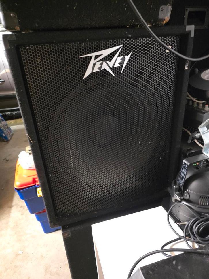 3 stuks incl staander, Muziek en Instrumenten, Versterkers | Keyboard, Monitor en PA, Ophalen of Verzenden