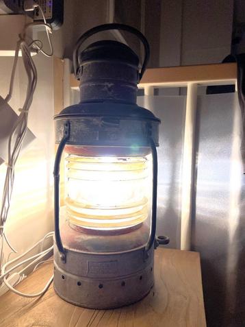 Scheepslamp (metaal) 48 cm hoog., Antiek en Kunst, Antiek | Verlichting, Ophalen of Verzenden