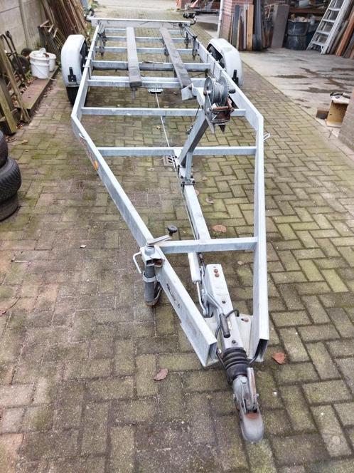 3 tons boottrailer, Watersport en Boten, Boottrailers, Gebruikt, Sloepentrailer, 1500 tot 3000 kg, 6 tot 9 meter, Verstelbare verlichting