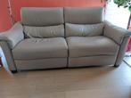 Natuzzi zetels in beige-taupe kleurig leer, 2-zit en 3-zit, Huis en Inrichting, Zetels | Zetels, Ophalen, Gebruikt, 150 tot 200 cm