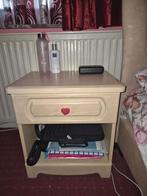 Table de chevet, Huis en Inrichting, Slaapkamer | Nachtkastjes, Ophalen, Minder dan 45 cm, Zo goed als nieuw, Minder dan 55 cm