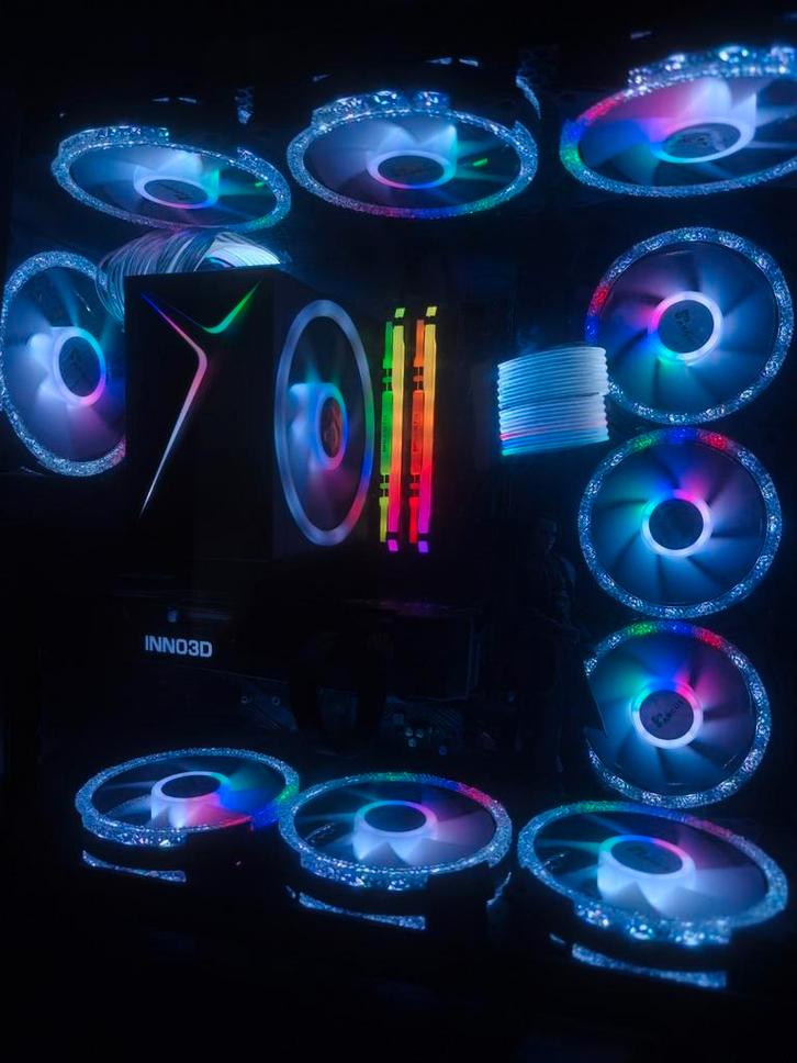 Mooie Gaming Pc, Games en Spelcomputers, Games | Pc, Zo goed als nieuw, Ophalen