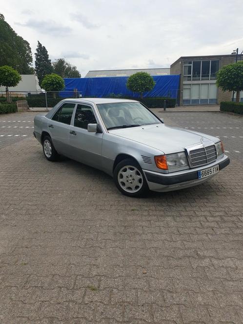 Mercedes 250D TURBO, Auto's, Mercedes-Benz, Particulier, E-Klasse, Diesel, Automaat, Ophalen