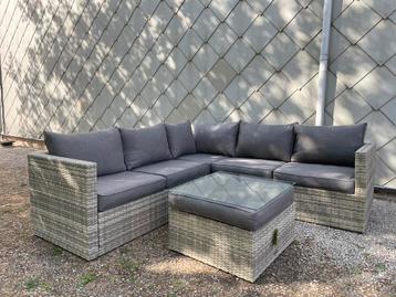 Nieuw! Nieuw! Wicker loungeset in perfecte staat! beschikbaar voor biedingen