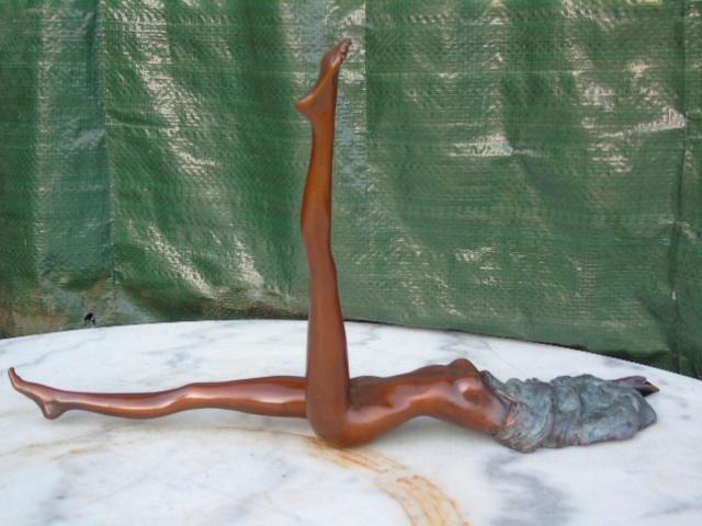 femme nue visage drapé bronze signé, PATOUNE, Antiquités & Art, Antiquités | Bronze & Cuivre, Bronze, Enlèvement ou Envoi