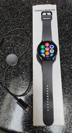 Samsung Galaxy Watch 5 44 mm comme neuve, Handtassen en Accessoires, Smartwatches, Ophalen, Zo goed als nieuw