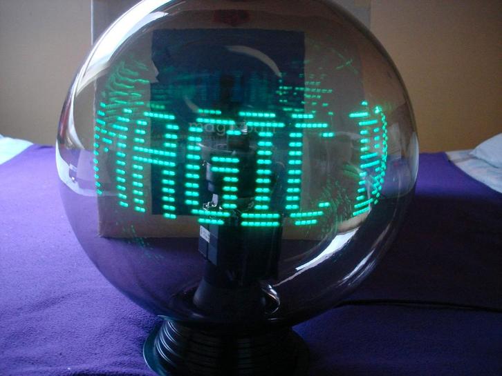Lichtkrant Magic Ball met remote control perfect werkend., Muziek en Instrumenten, Licht en Laser, Gebruikt, Overige typen, Kleur