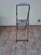 Escabelle en bon 3 marches, Bricolage & Construction, Enlèvement ou Envoi