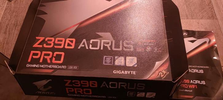 z390 Pro + I7-8700K, Computers en Software, Moederborden, Gebruikt, Ophalen of Verzenden