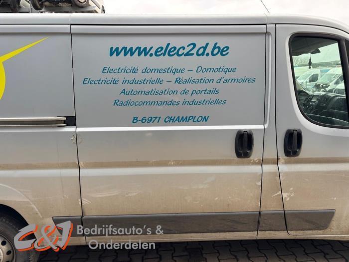 Schuifdeur rechts van een Peugeot Boxer (611), Auto-onderdelen, Carrosserie, Deur, Peugeot, Gebruikt, 3 maanden garantie, Ophalen of Verzenden