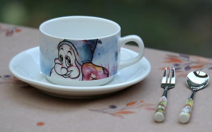 SERVICE A DESSERTS " DISNEY ", Collections, Collections Autre, Comme neuf, Enlèvement