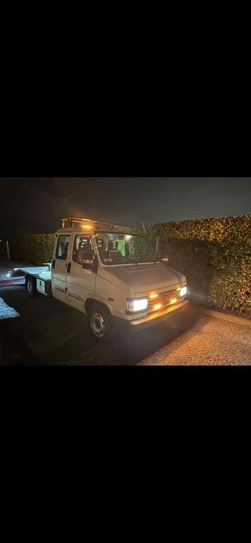 Takelwagen te huur beschikbaar voor biedingen