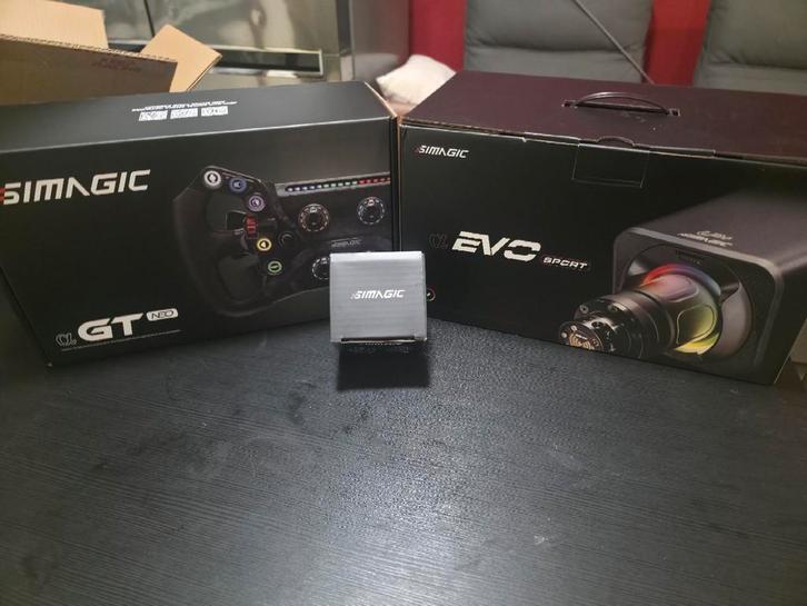 Simagic Alpha Evo (Bundle PC), Informatique & Logiciels, Joysticks, Comme neuf, Enlèvement