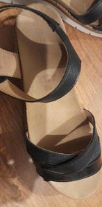 SANDALES QUASI NEUVES CUIR, Enlèvement ou Envoi, Comme neuf, Autres types, Bleu