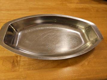 Ovalen inox 18/8 broodschaal beschikbaar voor biedingen