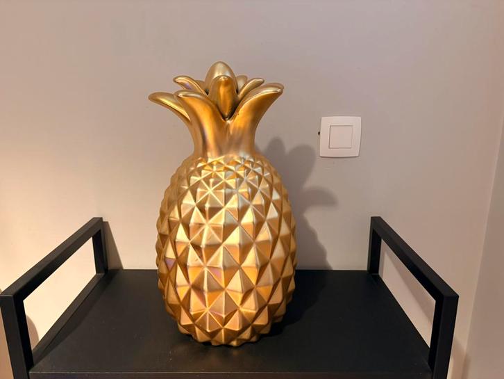 Gouden annanas, Huis en Inrichting, Woonaccessoires | Vazen, Zo goed als nieuw, Ophalen