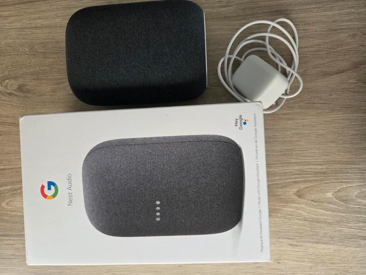 Google Nest Audio, Telecommunicatie, Mobiele telefoons | Telefoon-opladers, Zo goed als nieuw, Ophalen