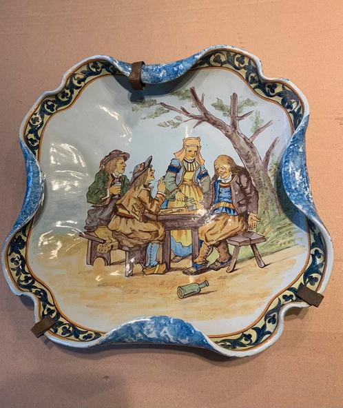 Prachtige handgeschilderde aardewerken sierbord, Antiek en Kunst, Antiek | Wandborden en Tegels, Ophalen