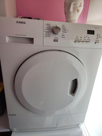AEG Lavatherm Protex droogkast beschikbaar voor biedingen