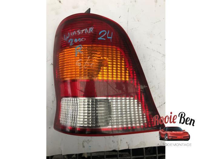 Achterlicht rechts van een Ford Usa Windstar, Auto-onderdelen, Verlichting, Amerikaanse onderdelen, Gebruikt, 3 maanden garantie