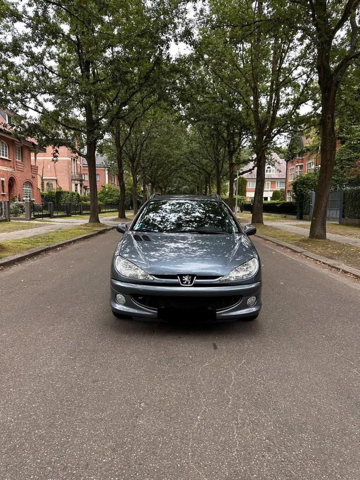 Peugeot 206 SW 1.4i benzine, Auto's, Peugeot, Particulier, ABS, Airbags, Airconditioning, Alarm, Bluetooth, Centrale vergrendeling