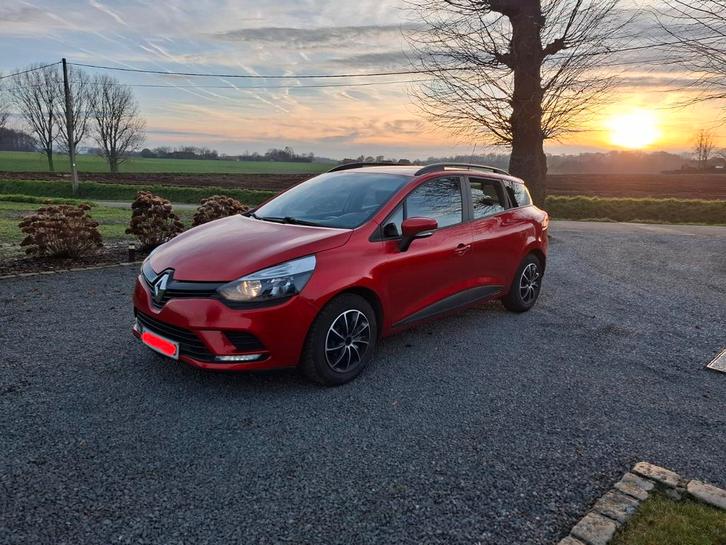 Clio Grandtour 0.9tce - 1e eigenaar - correct onderhouden, Auto's, Renault, Particulier, Clio, ABS, Airbags, Airconditioning, Bluetooth