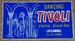 Vintage sticker Dancing Tivoli Lutlommel retro autocollant, Collections, Autocollants, Comme neuf, Autres types, Enlèvement ou Envoi
