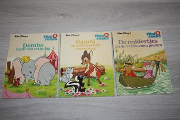 3 kleine boekjes , Walt Disney's mini reeks nr 5,6,8 , 1981 beschikbaar voor biedingen