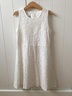 STRASS, belle robe blanche taille 140 (plutôt petite), Comme neuf, Fille, Robe ou Jupe, Enlèvement ou Envoi