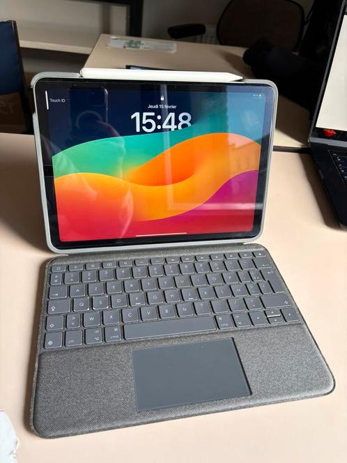 iPad AIR 4th gen + Clavier Combo touch + Pencil neuf !!!, Informatique & Logiciels, Apple iPad Tablettes, Comme neuf, Apple iPad Air
