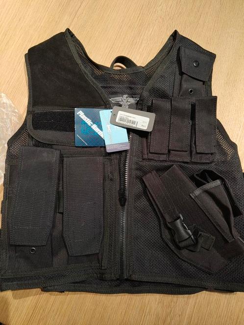 Invador tactical vest, Boeken, Hobby en Vrije tijd, Nieuw, Ophalen of Verzenden