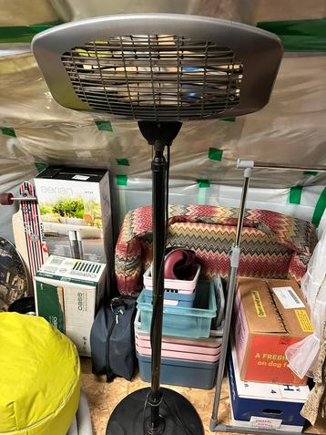 Elektrische terras verwarmer beschikbaar voor biedingen