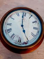 Grote wandklok in landelijke stijl, Ophalen of Verzenden, Wandklok