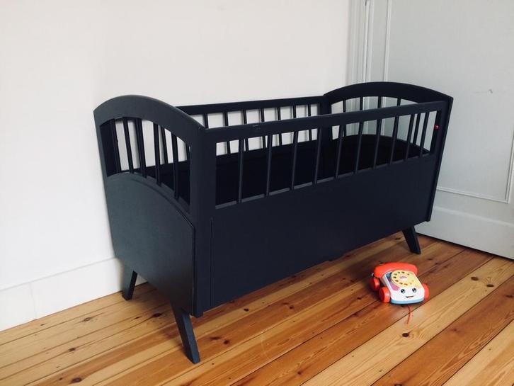 Babybed vintage, Kinderen en Baby's, Babywiegjes en Ledikanten, Gebruikt, Ophalen