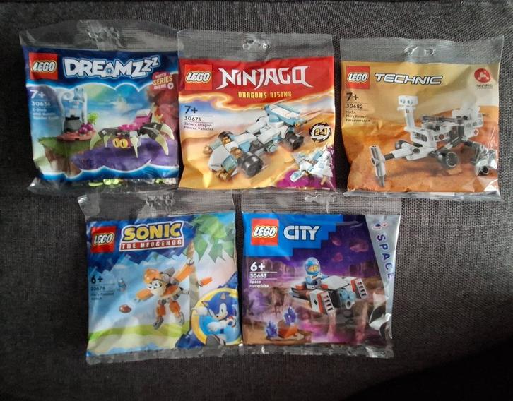 Sinterklaas idee! Lego lot van 5 nieuwe pakjes, Kinderen en Baby's, Speelgoed | Duplo en Lego, Nieuw, Lego, Complete set, Ophalen of Verzenden