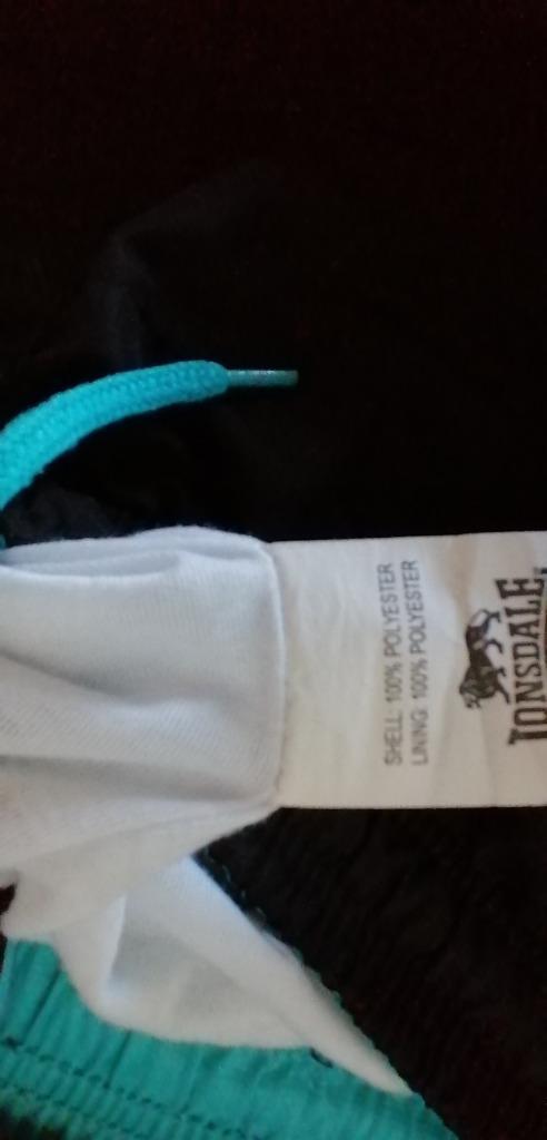 Zwart/groene Lonsdale polyester broek 14 jaar cm 164, Kinderen en Baby's, Kinderkleding | Maat 164, Gebruikt, Jongen, Broek, Ophalen of Verzenden