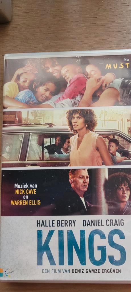 Kings "een film van Deniz Gamze Ergüven", Cd's en Dvd's, Dvd's | Filmhuis, Zo goed als nieuw, Overige gebieden, Verzenden