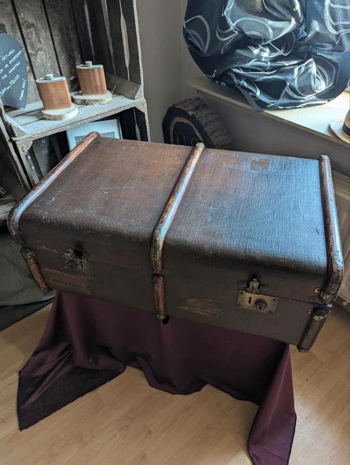 Decoratieve 'antieke' koffer, Huis en Inrichting, Woonaccessoires | Kisten, Gebruikt, Ophalen