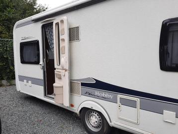 caravan HOBBY 560 UL Prestige DUBAI model 2012, Caravans en Kamperen, Schokbreker, Hobby, Particulier, 5 tot 6 meter