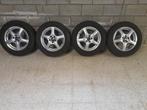 Winterbanden Continental 215/60 R16, Auto-onderdelen, Banden en Velgen, Ophalen, 16 inch, Banden en Velgen, Winterbanden