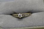 Wit gouden ring met 13 diamanten, Handtassen en Accessoires, Ringen, Gebruikt, Wit, Ophalen of Verzenden, 17 tot 18