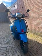 Vespa sprint A klasse, Fietsen en Brommers, Ophalen, Zo goed als nieuw